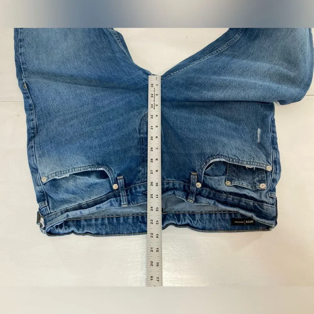 True Religion Jeans Men’s 38 Blue Rocco Relaxed Skinny Distressed Denim